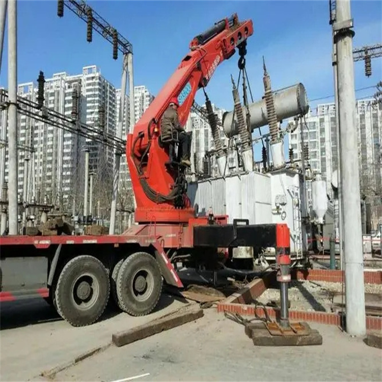 兖州就近吊车出租|工地厂房吊装设备租赁|24小时高效响应